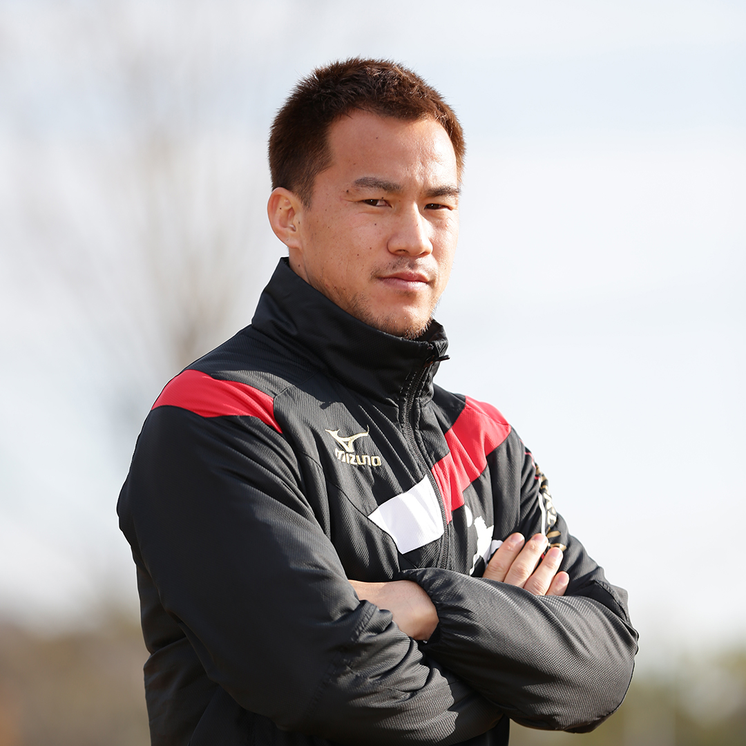 Meister Soccer School代表 岡崎慎司 インタビュー「全力でサッカーに取り組めば、人間的にも成長できる」