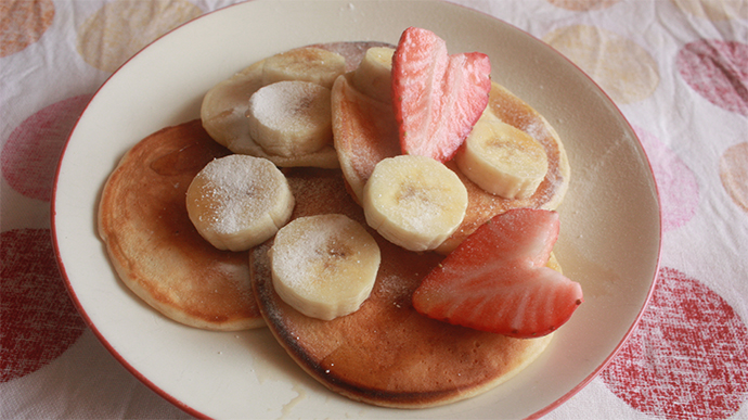 サカママレシピ ―パフォーマンスアップ☆ヨーグルト＆バナナパンケーキ―