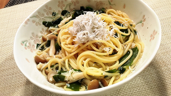 サカママレシピ ―まな板いらず♪海の幸たっぷりスープパスタ―