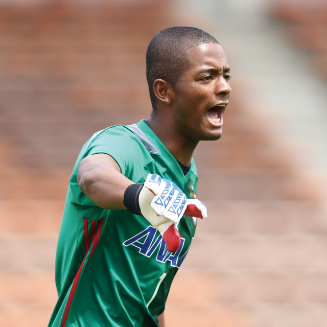 オビ・パウエルオビンナ