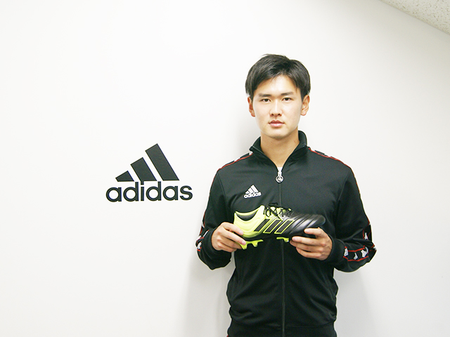 平川怜（FC東京）に聞いた、「思い出のスパイク」とは？