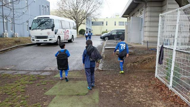 サッカージュニアのマストアイテムの選び方～サッカーリュック編～