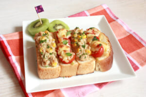 【サカママレシピ】食欲が出る栄養バランス朝ごはん☆2種のスティク・トースト