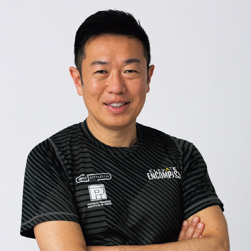 中野ジェームズ修一