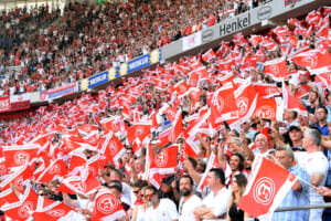 【中央大学商学部スポーツ・ビジネス・プログラム】世界最先端のサッカービジネスを学ぶということ