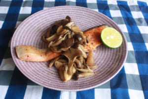 【サカママレシピ】旬を味わおう☆秋鮭のムニエル和風きのこソース