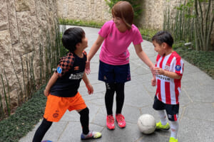 サッカーキッズの気持ちが分かる！？サッカー初心者がママフットサルに挑戦！！