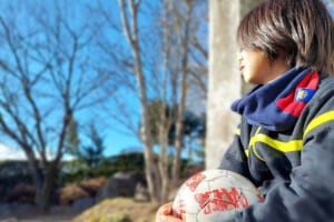 初めての挫折！「なんで俺こんな下手なんだろ｣落ち込む子どもにどう対応する？