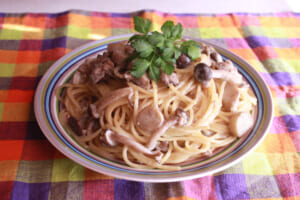【サカママレシピ】免疫力を上げるヘルシー食材☆きのこたっぷりクリームパスタ
