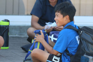 10月10日「目の愛護デー」を前に考えるサッカーキッズの視力