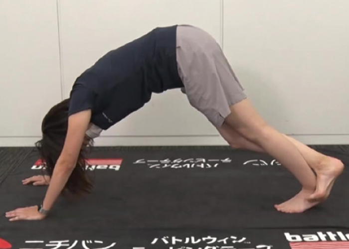 　予防法「ふくらはぎのストレッチ」