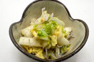 カルシウム満点◎白菜とジャコのサラダ