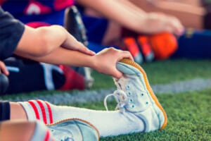 足首の捻挫はクセにさせない！痛めたときの程度別にトレーニング復帰までの段階を知っておこう！