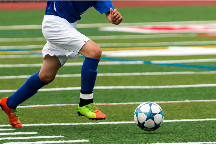 「子どもはサッカーをいつまで続けるのか？」親として気になる…我が子が夢を“切り替える”時期