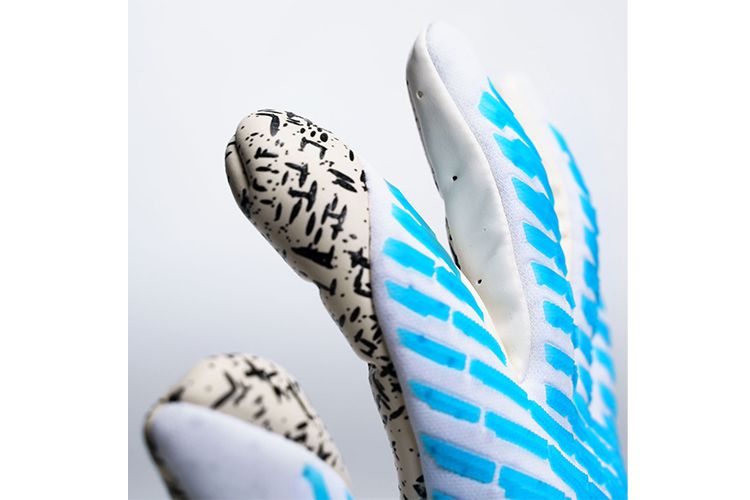 GKグラブ サイバーテック スーパーグリップ+ハーフネガティブの画像