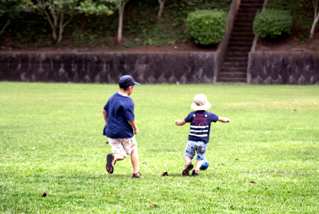 「比較しないように」なんて、不可能。兄弟サッカージュニアのエトセトラ