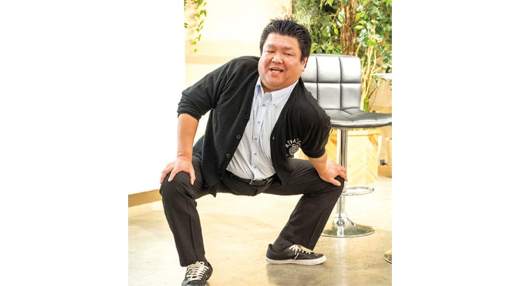 股関節ストレッチ