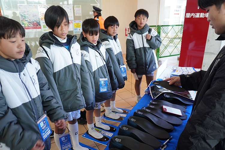 JFA 第49回全日本U-12サッカー選手権大会 ザムストブースの模様