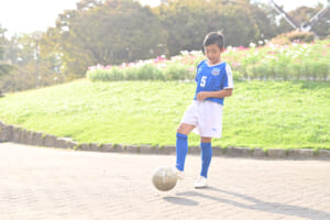 毎日頑張っているのに体が大きくならない理由、知っていますか？― 成長期に見落としがちな“栄養と運動のバランス”とは ―