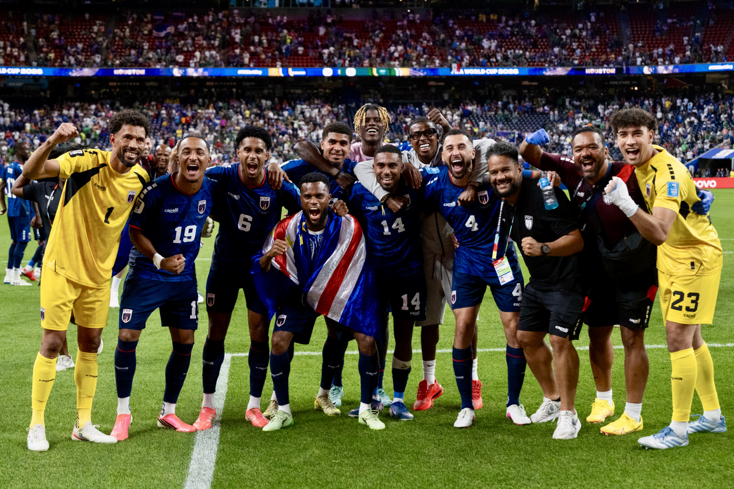 初出場のW杯でGSを無敗突破したカーボベルデの勝負はこれから?9島12クラブが全国選手権を戦う小国の現実